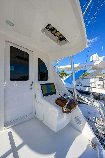 2017 Viking 72 Enclosed Bridge