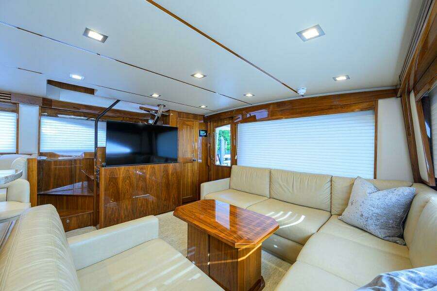 2017 Viking 72 Enclosed Bridge