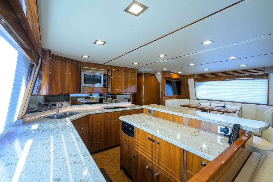 2017 Viking 72 Enclosed Bridge