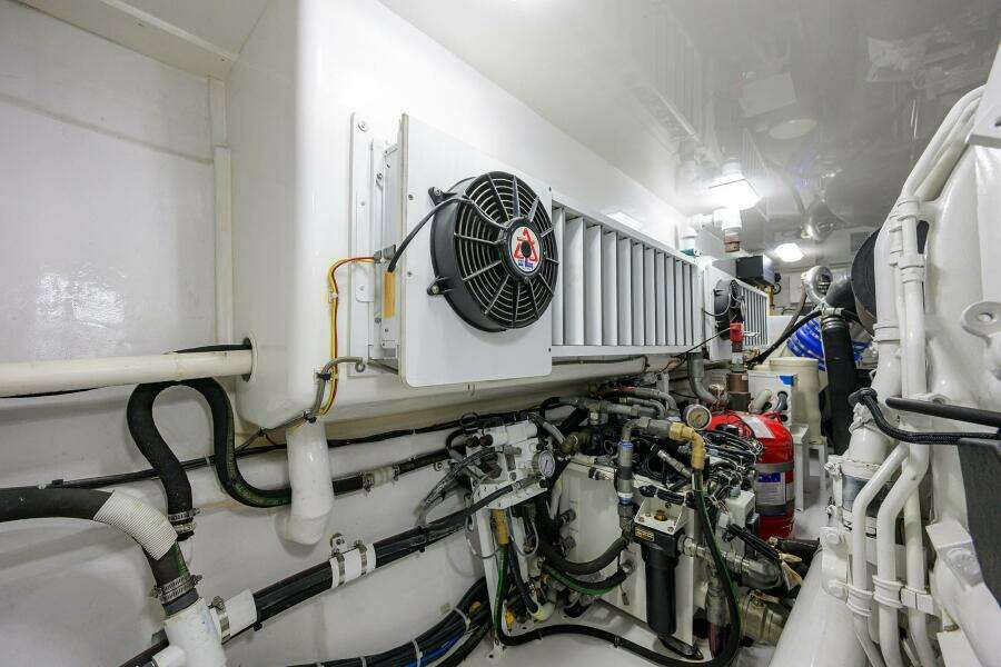 2017 Viking 72 Enclosed Bridge