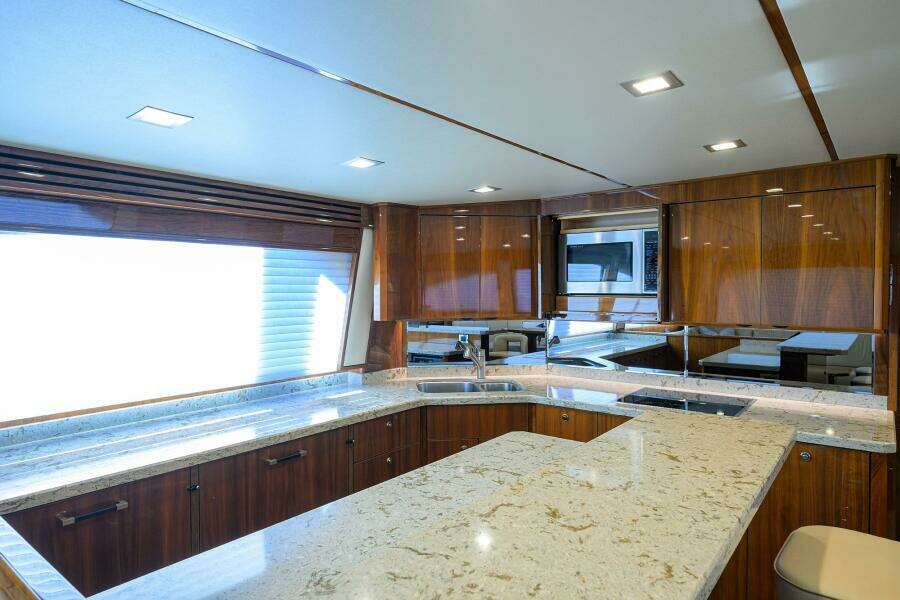 2017 Viking 72 Enclosed Bridge