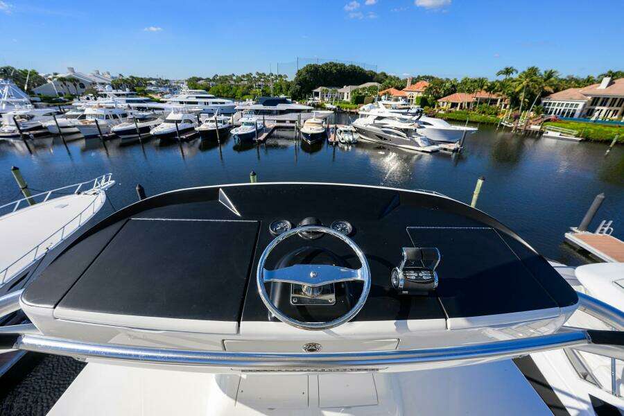 2017 Viking 72 Enclosed Bridge