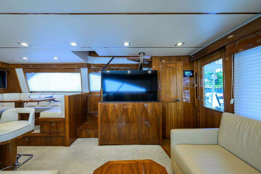 2017 Viking 72 Enclosed Bridge