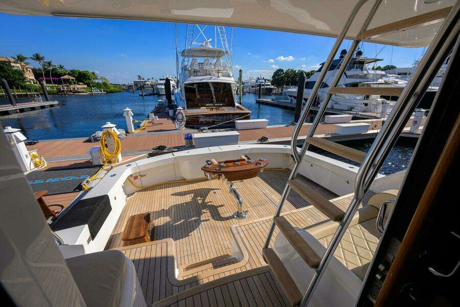 2017 Viking 72 Enclosed Bridge