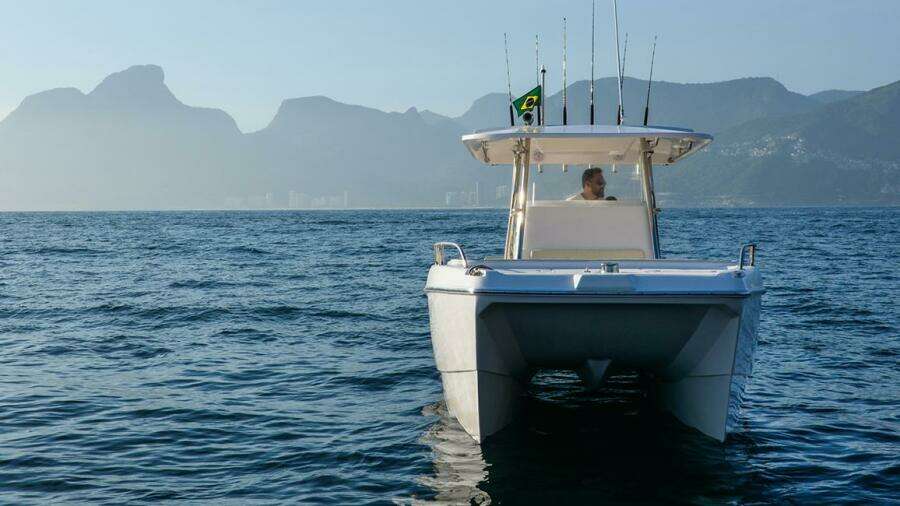 2025 Garnet Offshore 300 HT