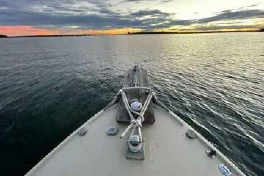 1981 Holland 32 Sport Cruiser