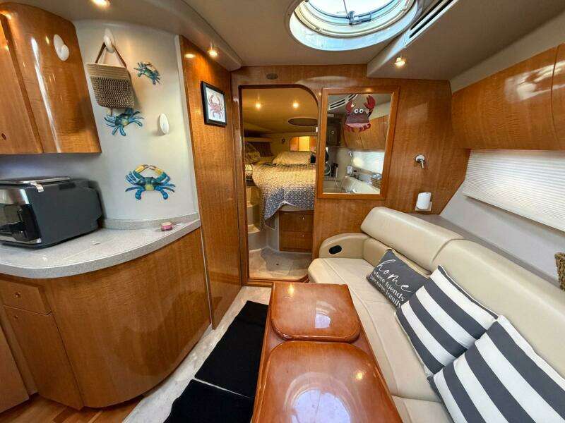 2002 Regal Commodore 3860