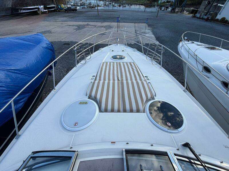 2002 Regal Commodore 3860