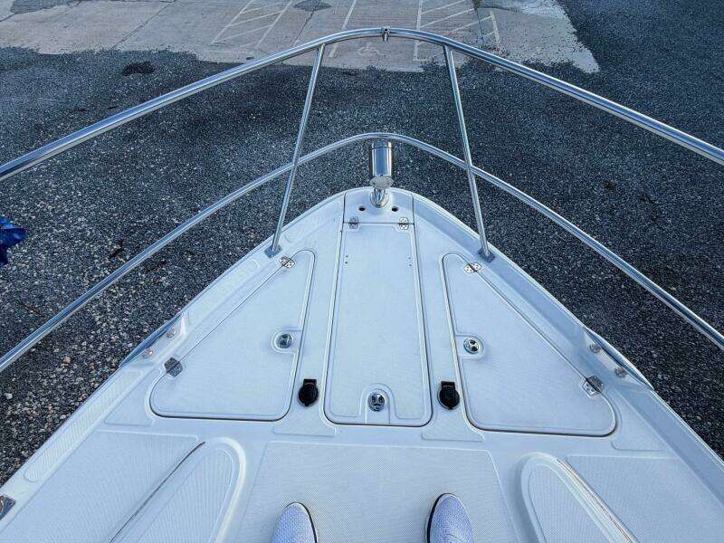 2002 Regal Commodore 3860