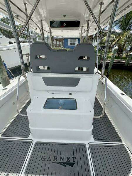 2023 Garnet Offshore 300 HT