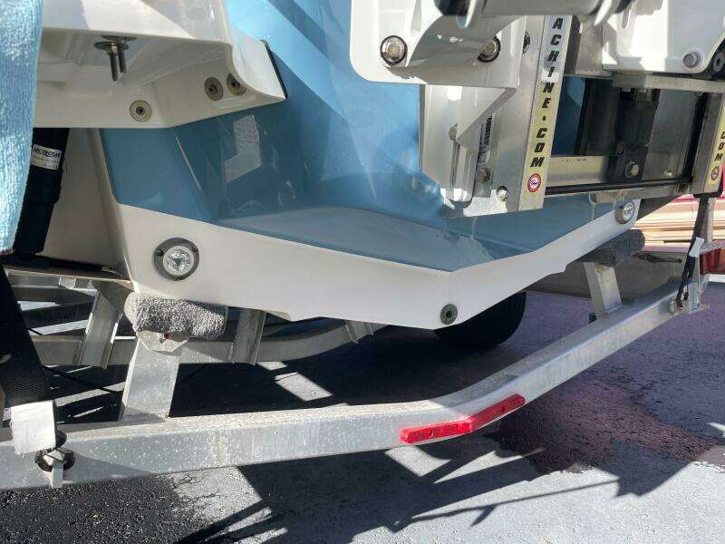 2023 Sportsman Masters 267 Bay Boat