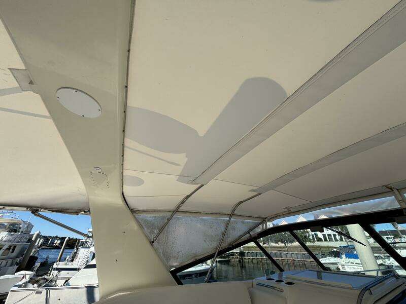 1993 Tiara Yachts 4300 Convertible
