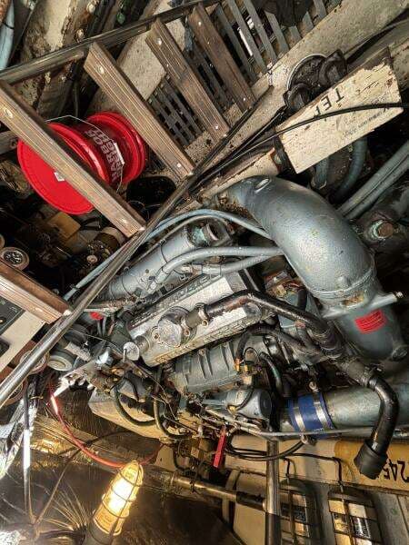 1993 Tiara Yachts 4300 Convertible