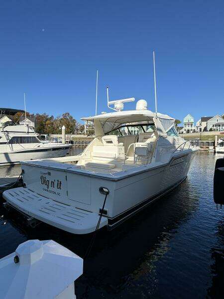 1993 Tiara Yachts 4300 Convertible