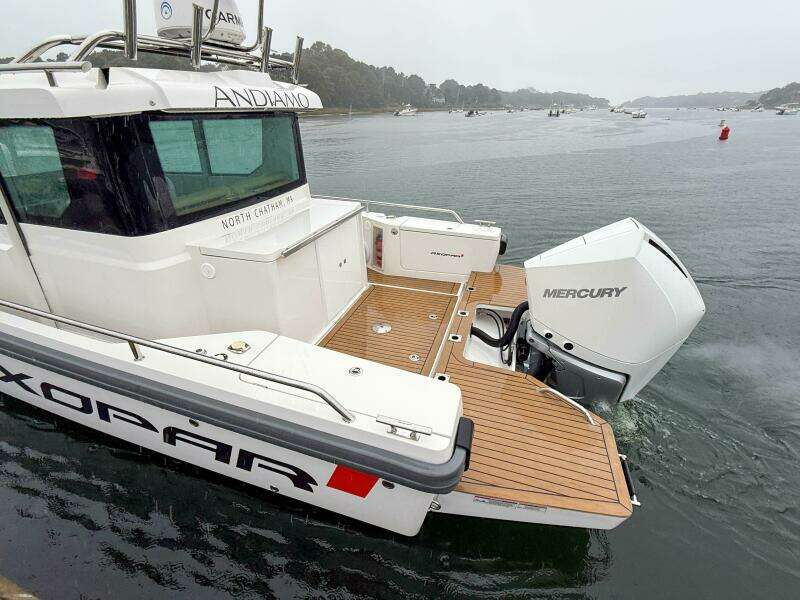 2020 Axopar 28 Cabin w/Wet Bar