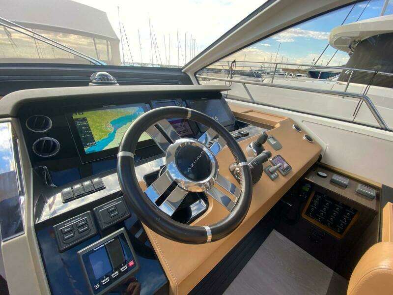 2016 Azimut 77S