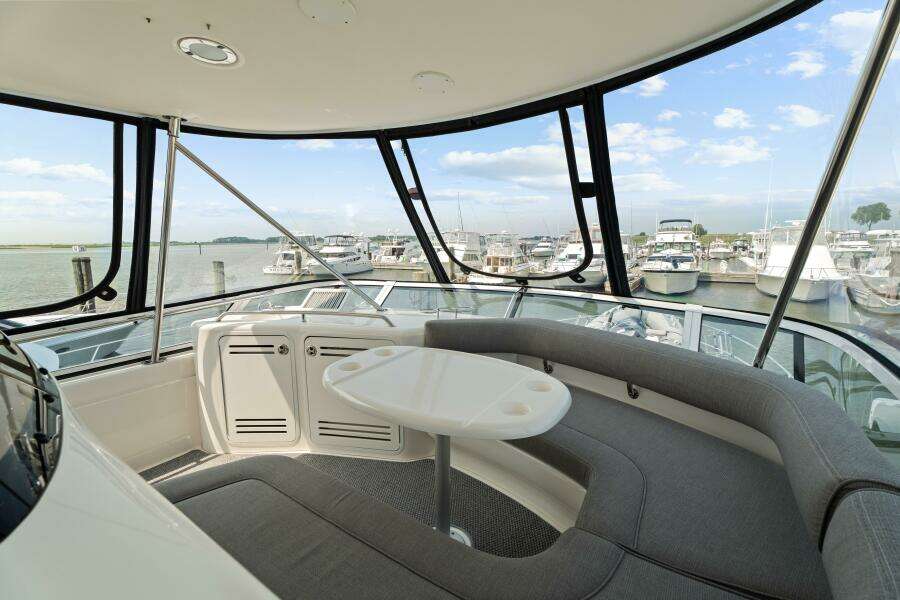 2003 Sea Ray 480 Sedan Bridge
