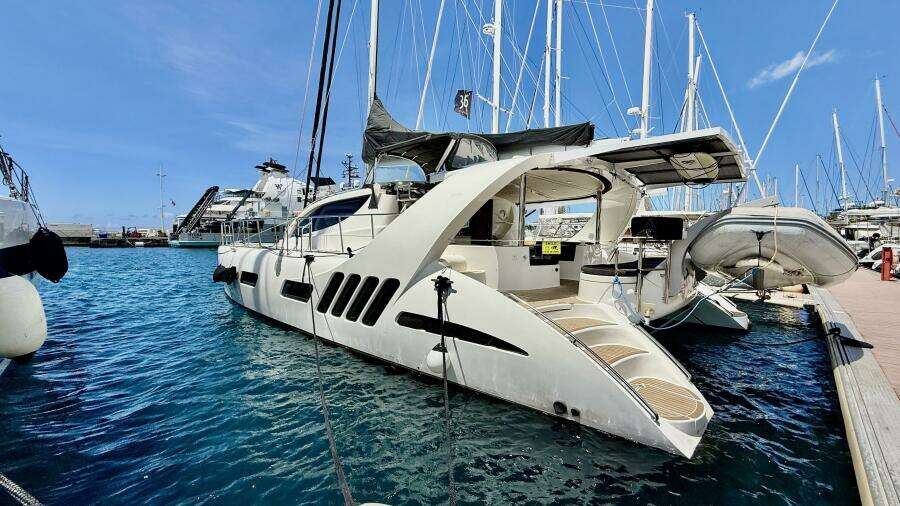 2017 Xquisite Yachts X5