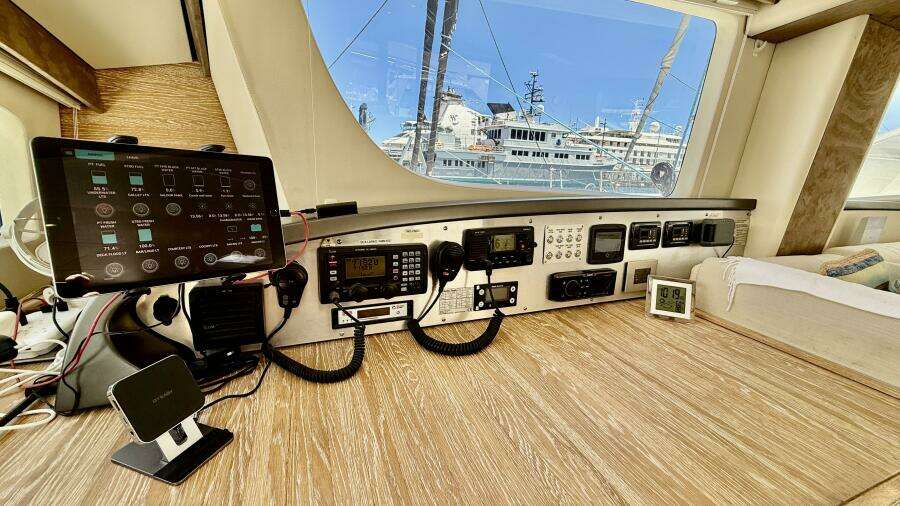 2017 Xquisite Yachts X5