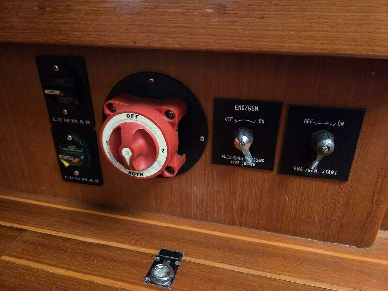 2000 Taswell 44 All Season