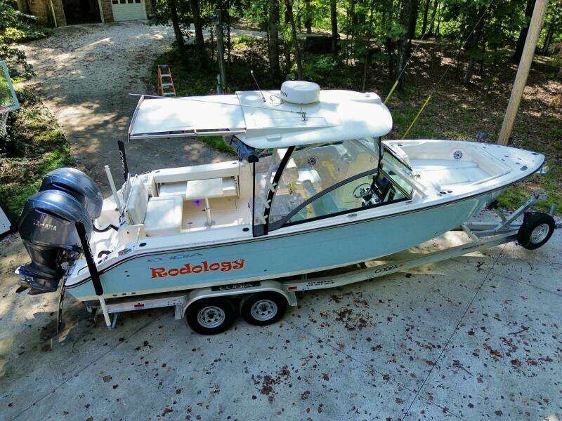 2022 Cobia 280 DC
