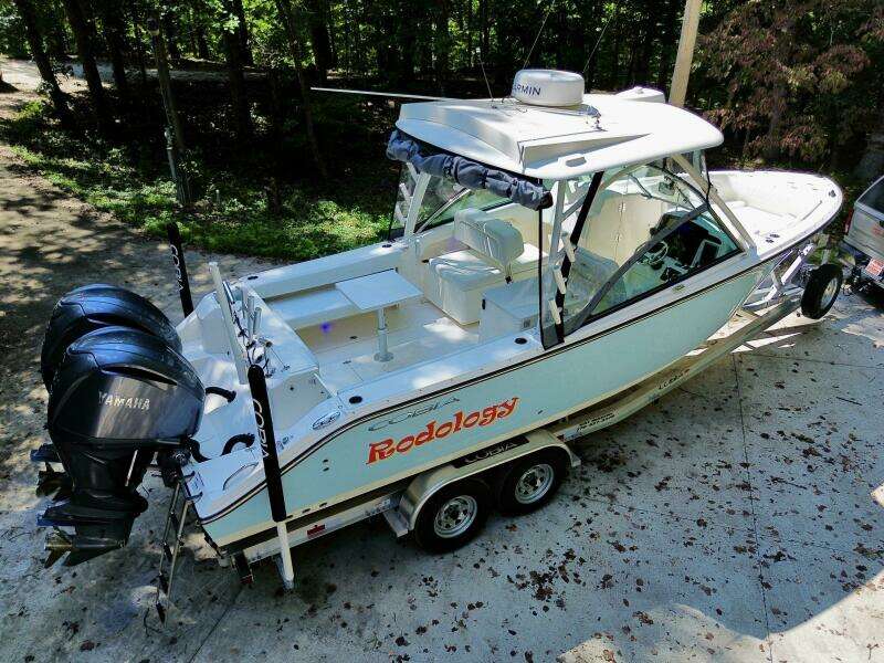 2022 Cobia 280 DC