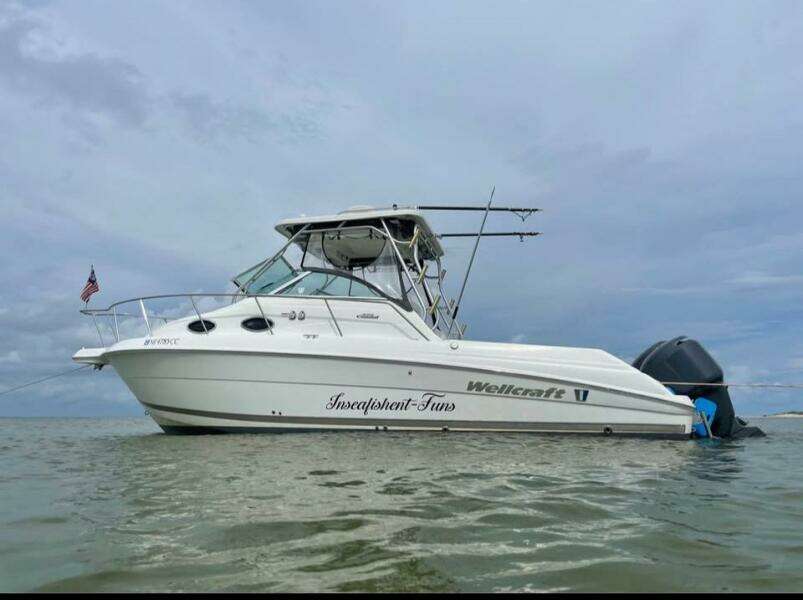 2008 Wellcraft 270 Coastal O/B