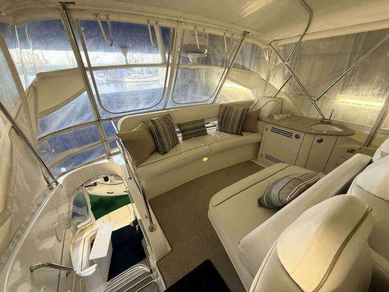 2006 Silverton 38 Sport Bridge