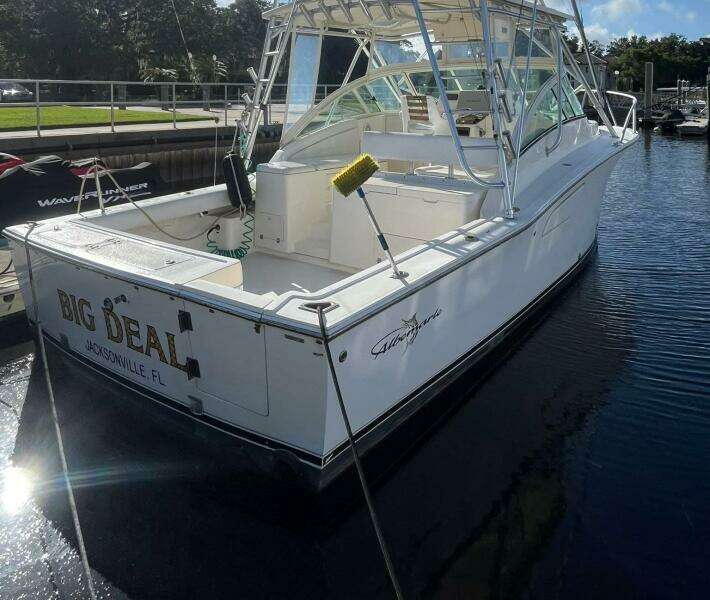 2005 Albemarle 310 Sport Fisherman