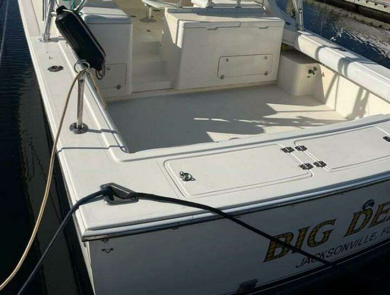 2005 Albemarle 310 Sport Fisherman