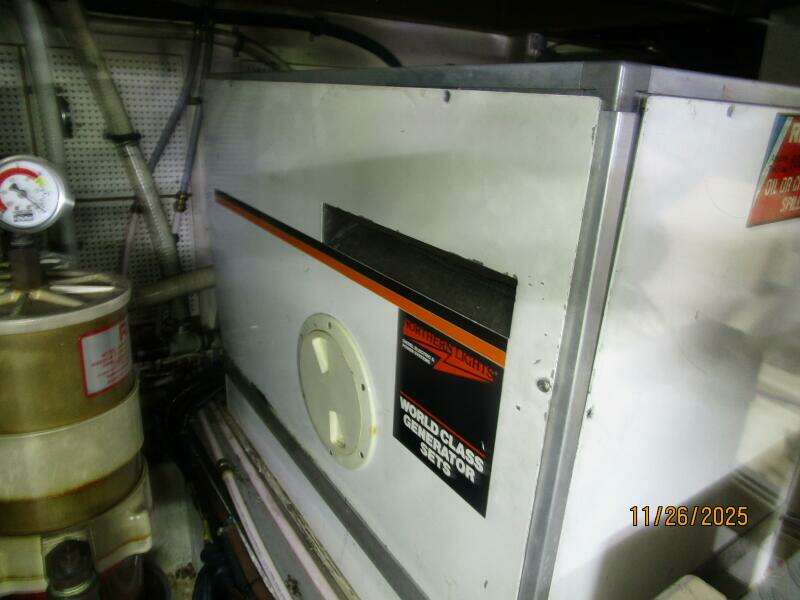 42' Grand Banks generator soundbox