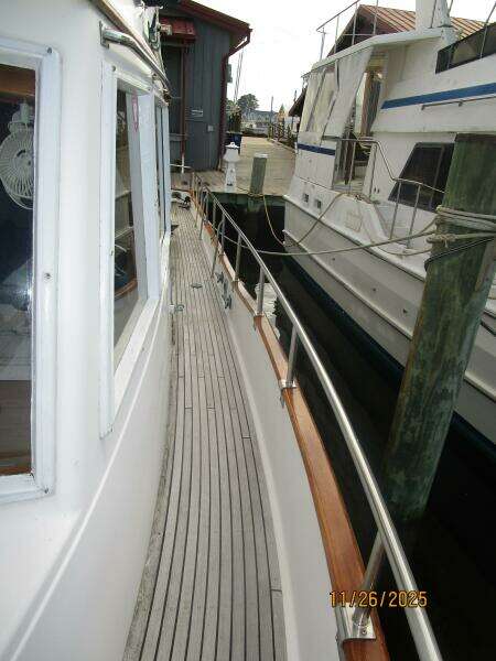 42' Grand Banks port side deck1