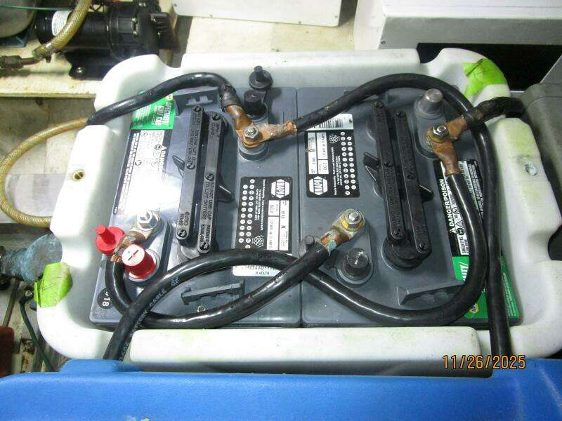 42' Grand Banks battery bank2