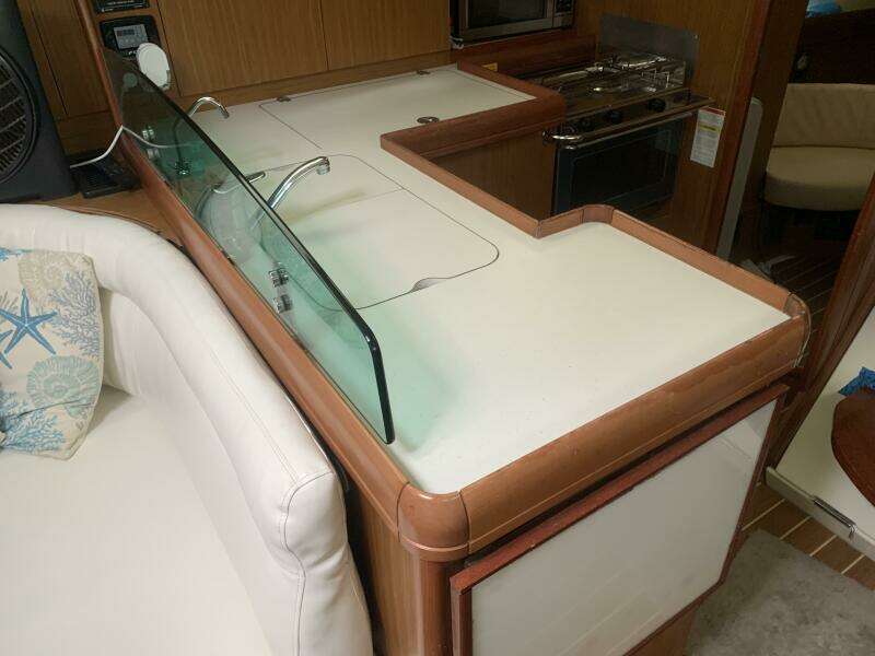 2007 Jeanneau 42DS