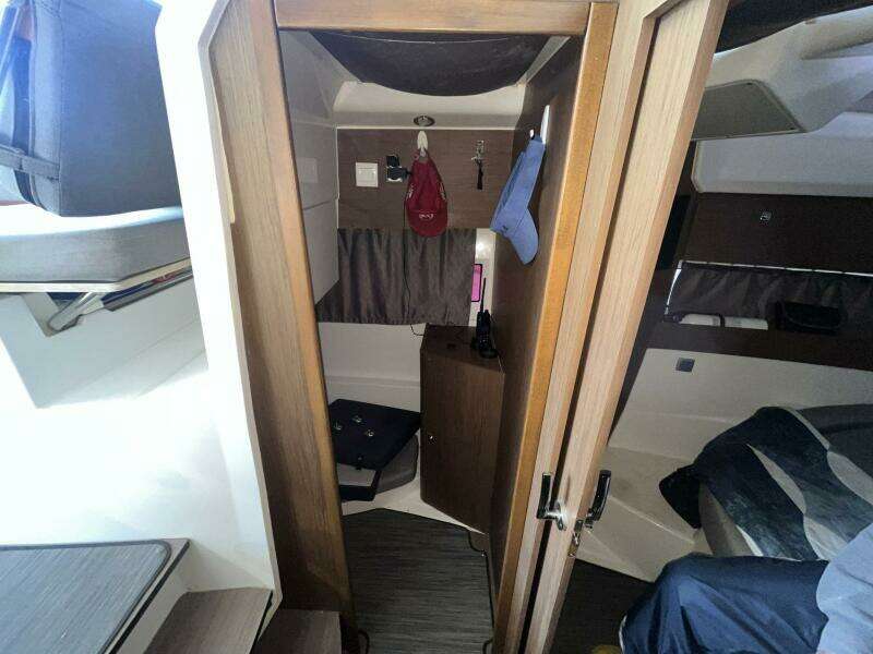 2018 Jeanneau NC 895