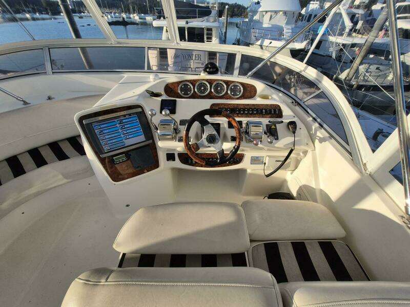 2006 Meridian 411 Sedan