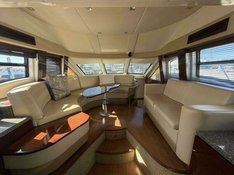 2008 Sea Ray 47 Sedan Bridge - Salon 