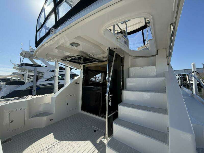 2008 Sea Ray 47 Sedan Bridge - Aft Deck