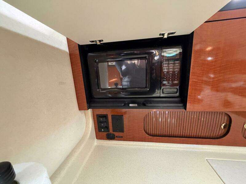 2004 Sea Ray 340 Sundancer