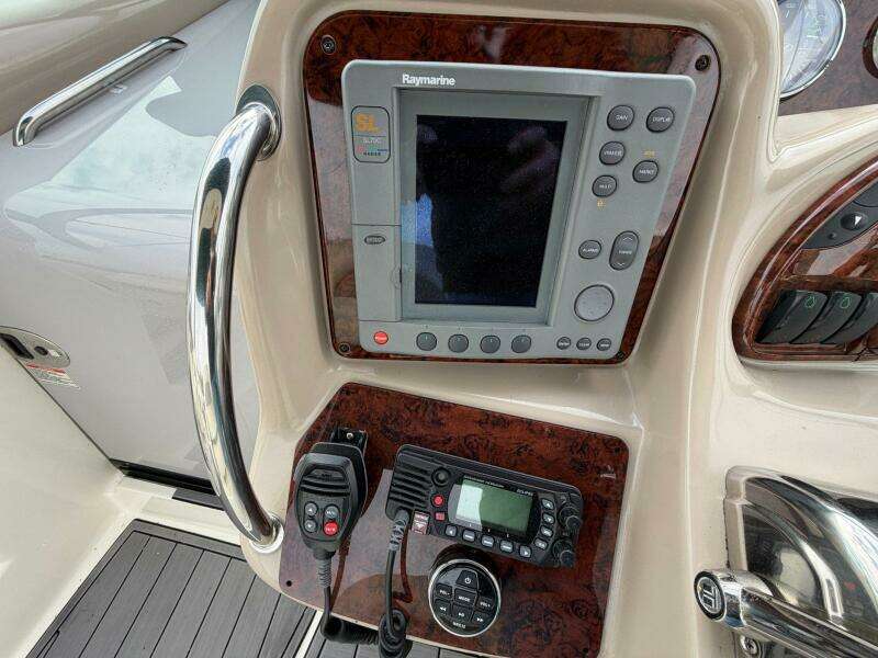 2004 Sea Ray 340 Sundancer