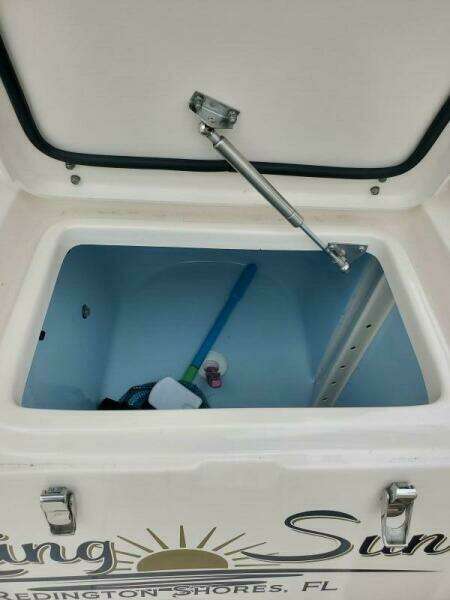 2018 Grady-White 330 Express