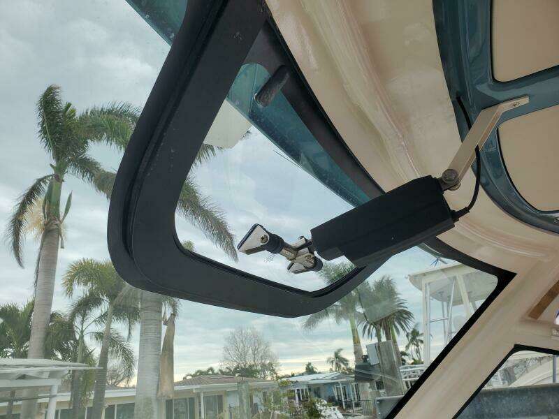 2018 Grady-White 330 Express