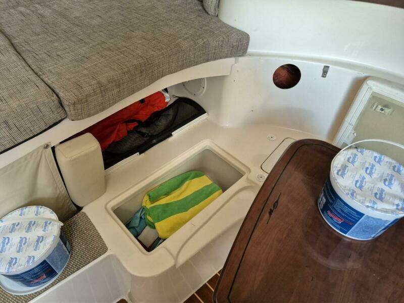 2018 Grady-White 330 Express