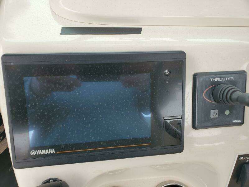 2018 Grady-White 330 Express