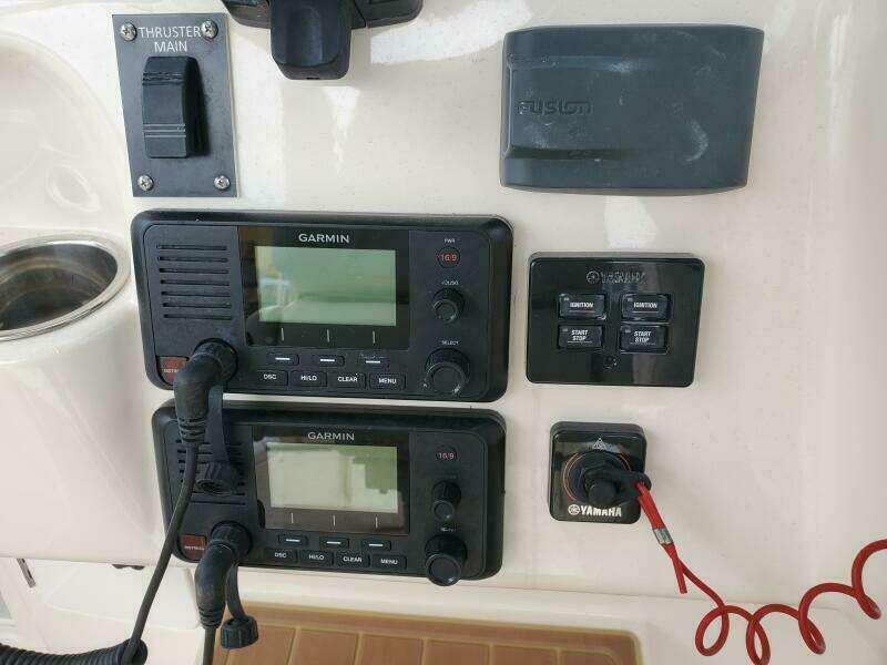 2018 Grady-White 330 Express