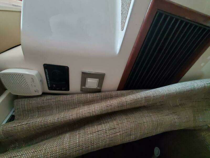 2018 Grady-White 330 Express