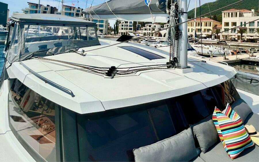 2022 Fountaine Pajot Isla 40