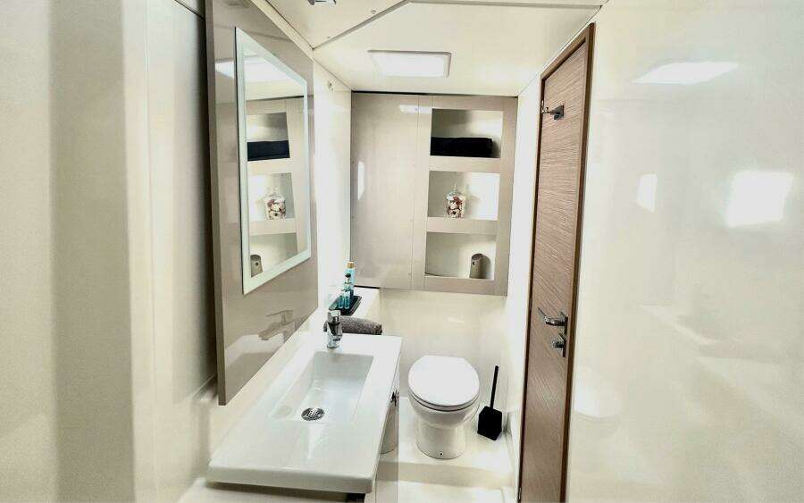 2022 Fountaine Pajot Isla 40