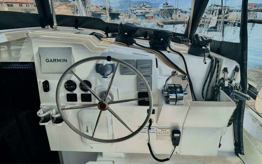 2022 Fountaine Pajot Isla 40