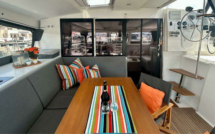 2022 Fountaine Pajot Isla 40